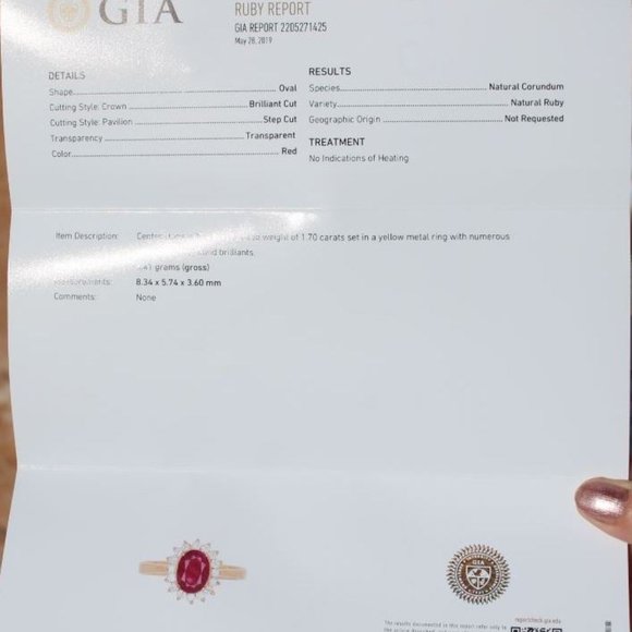 Burmese Ruby 1.70ct Diamonds Solid 18K Gold Ring - Picture 4 of 8